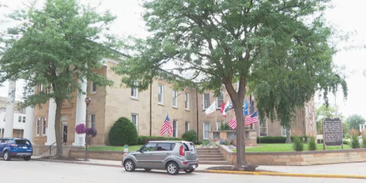 Sudden departure of Iowa County administrator raises questions