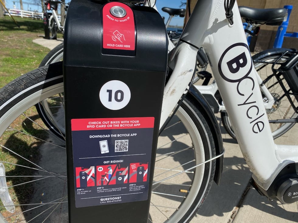 B Cycle Installation BCycle stations unveiled in Monona