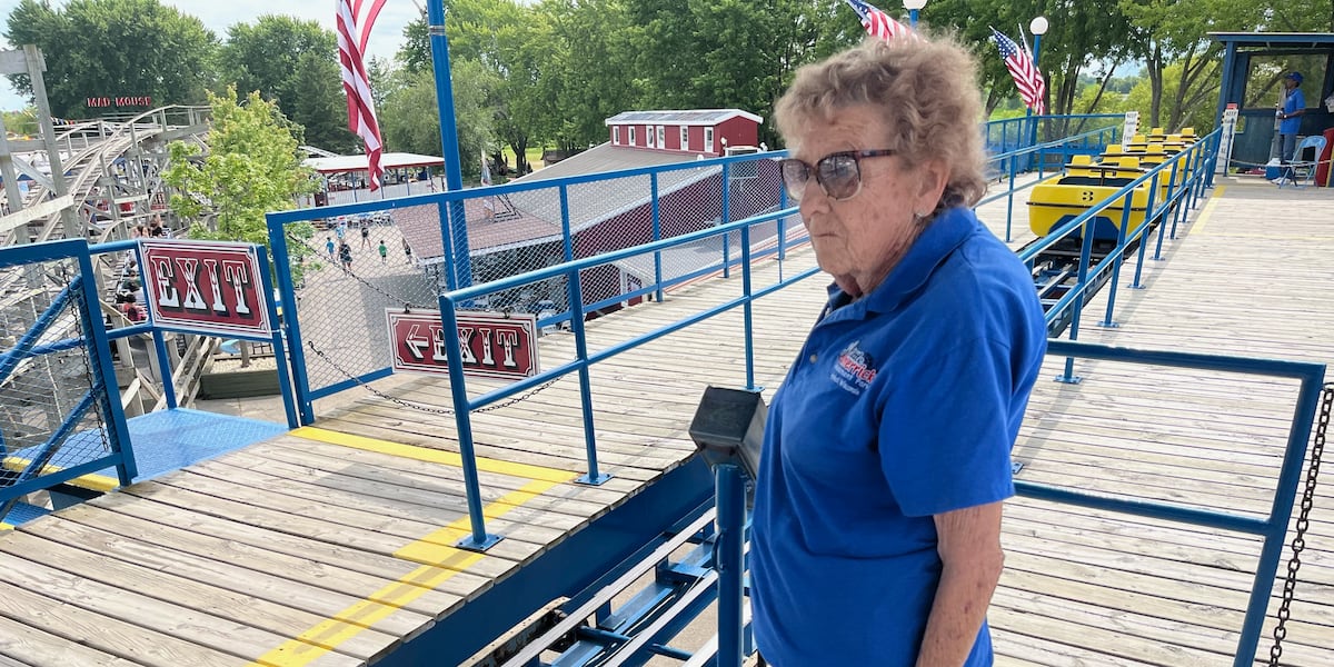 Ride Operator Building 93-year-old ride operator keeps things moving at Little Amerricka ...