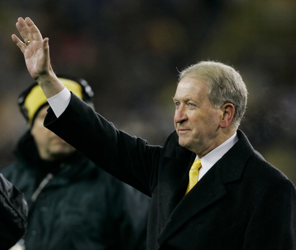 ** ADVANCE FOR WEEKEND EDITIONS, MAY 25-27 -- FILE -- ** Green Bay Packers CEO Bob Harlan...