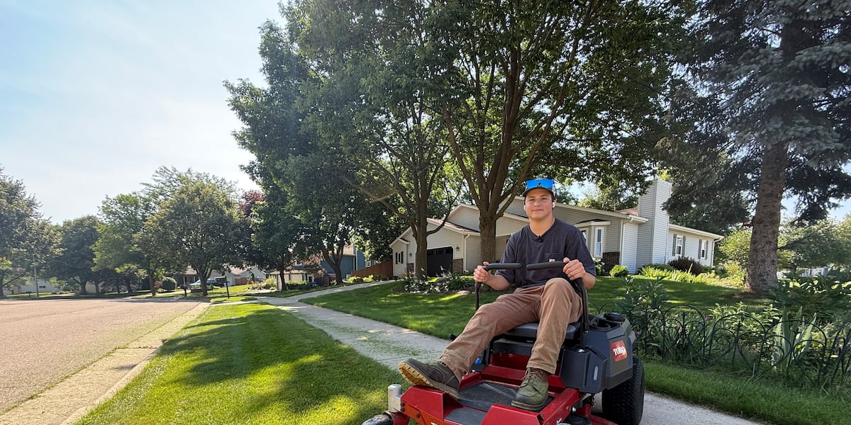 Teenage small business owner in Oregon proves he’s a cut above when it comes to mowing lawns
