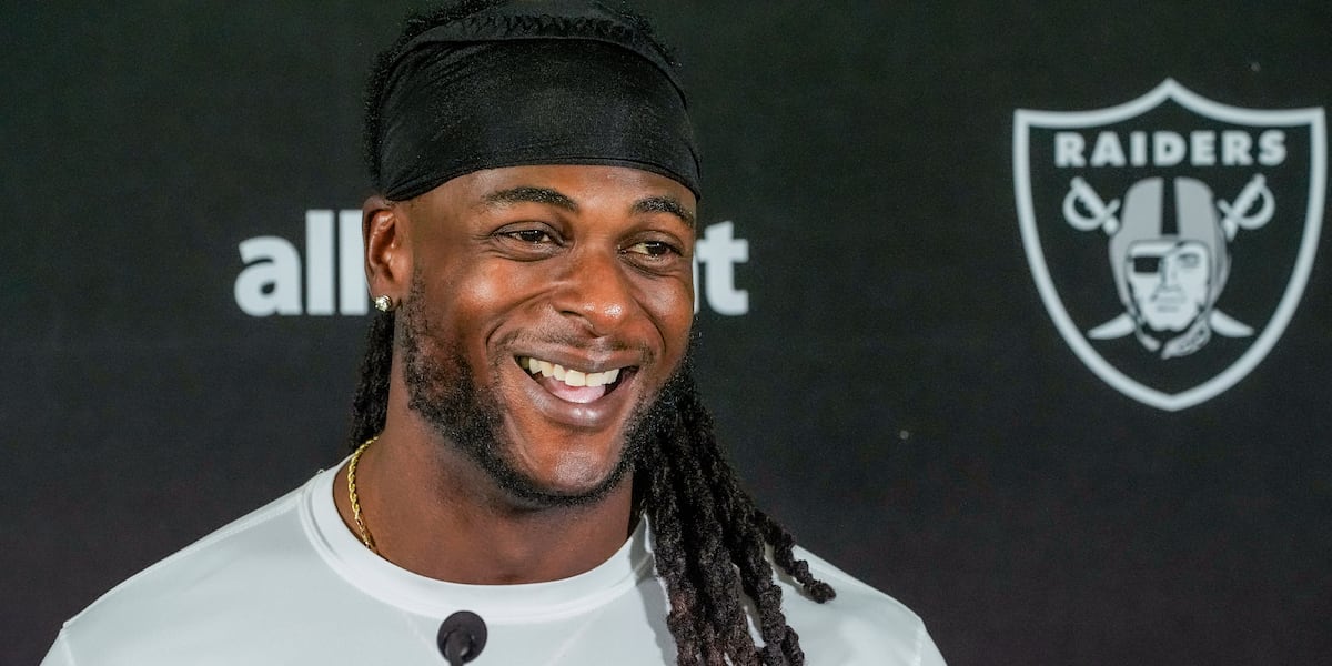 Reports: Davante Adams being traded to Jets, rejoining Rodgers
